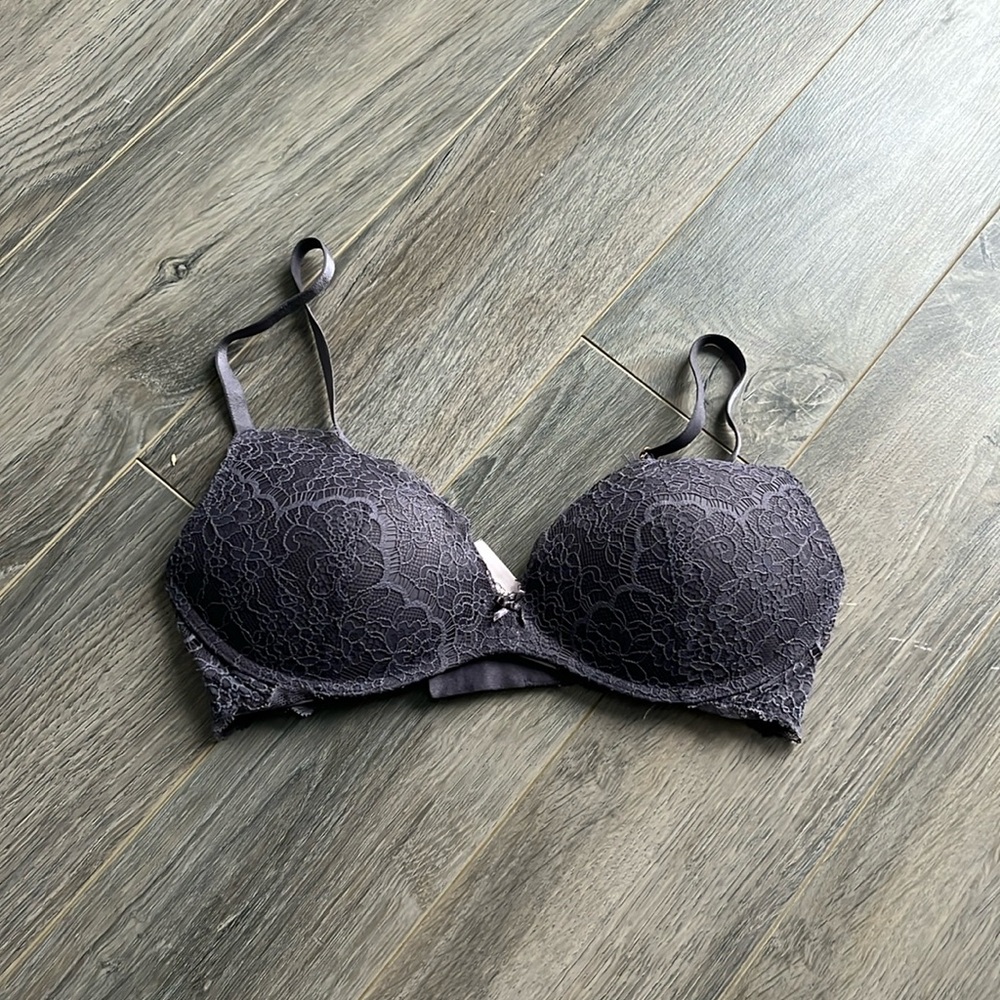 Victoria Secret Deep Purple Lace Bra